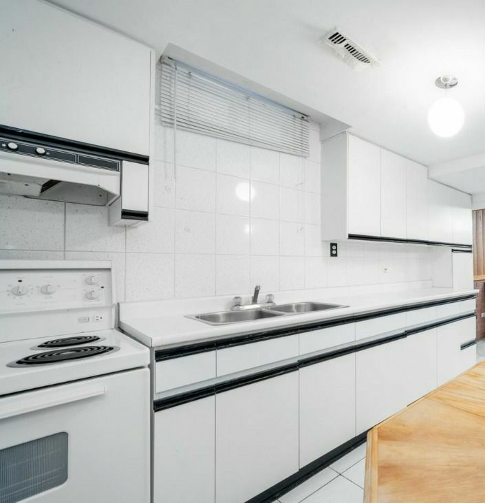 Semi-Furnished Basement – Thornhill – $1,500 🇨🇦