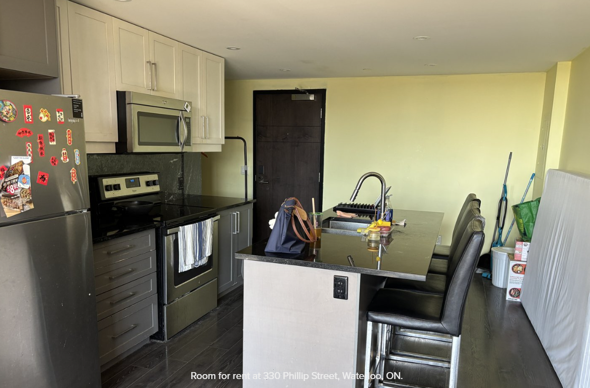 Private Furnished Room in Waterloo $900 🇨🇦